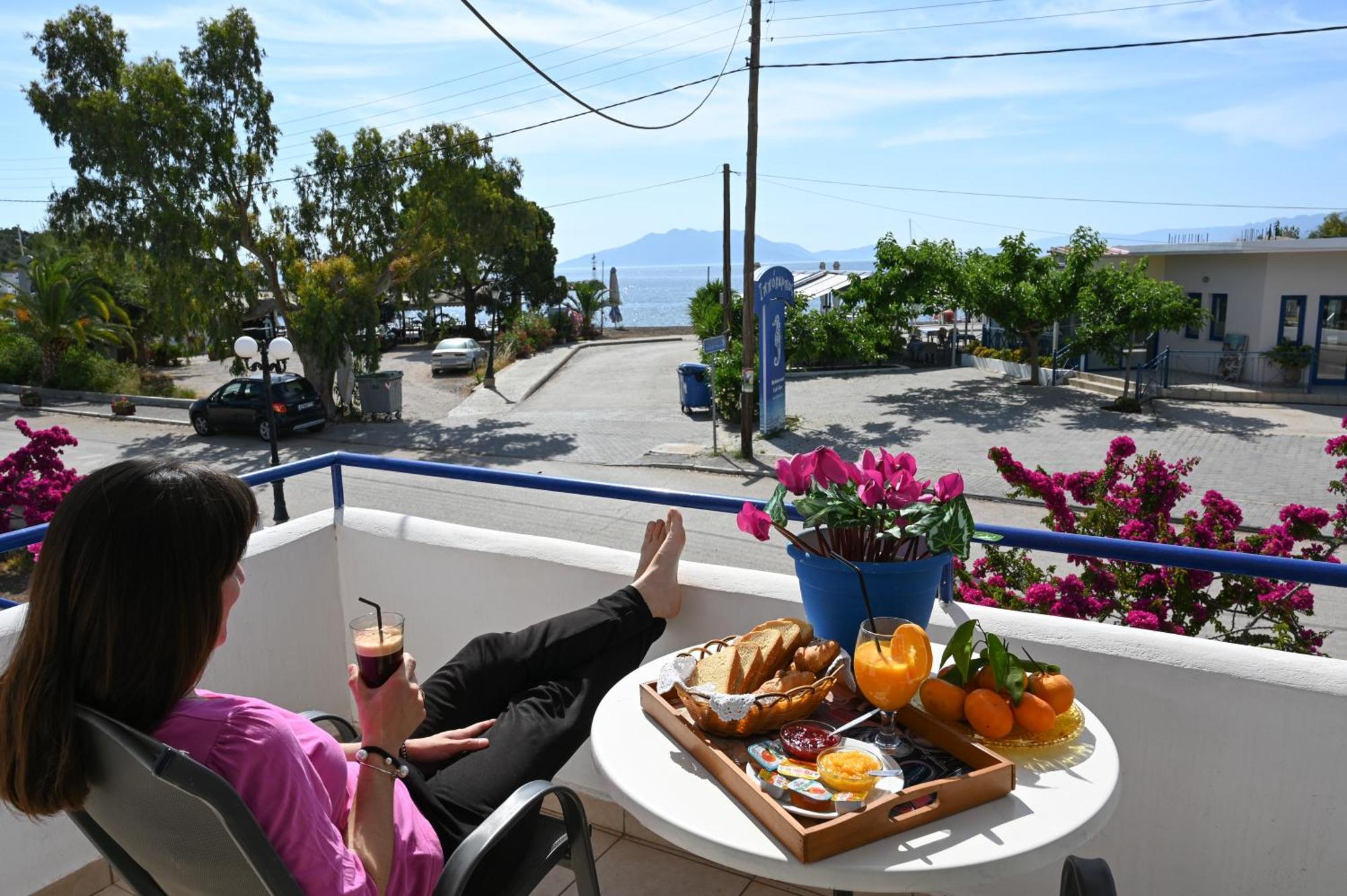 Hotel Avra Nea Epidavros Exteriér fotografie